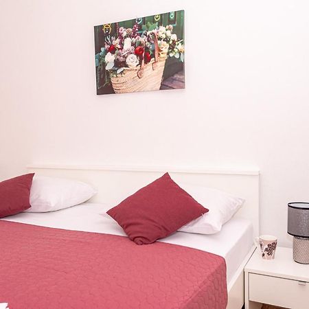Apartment Plemić Pag Town Zewnętrze zdjęcie