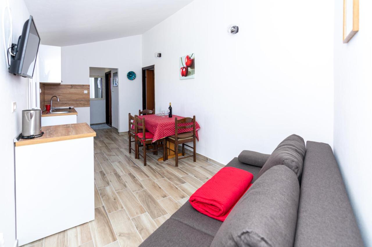Apartment Plemić Pag Town Zewnętrze zdjęcie