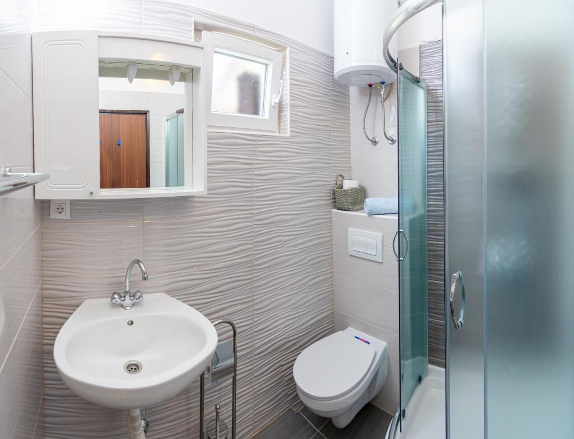 Apartment Plemić Pag Town Zewnętrze zdjęcie