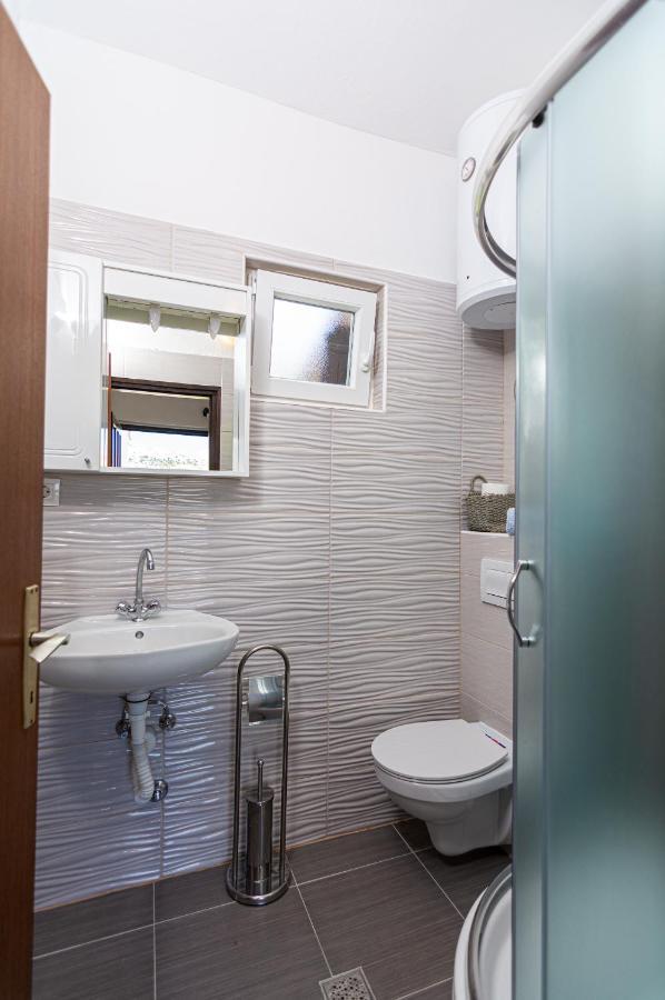 Apartment Plemić Pag Town Zewnętrze zdjęcie