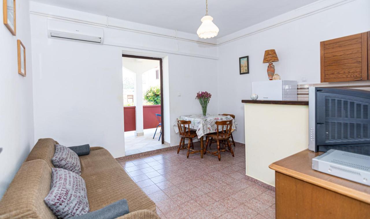 Apartment Plemić Pag Town Zewnętrze zdjęcie