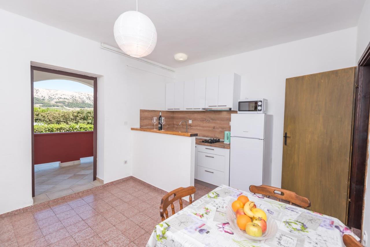 Apartment Plemić Pag Town Zewnętrze zdjęcie