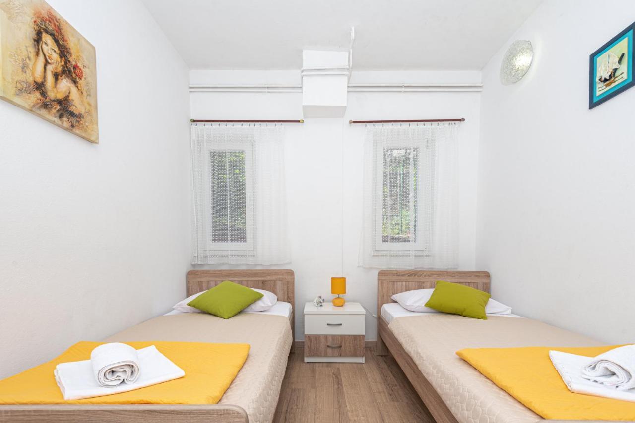 Apartment Plemić Pag Town Zewnętrze zdjęcie