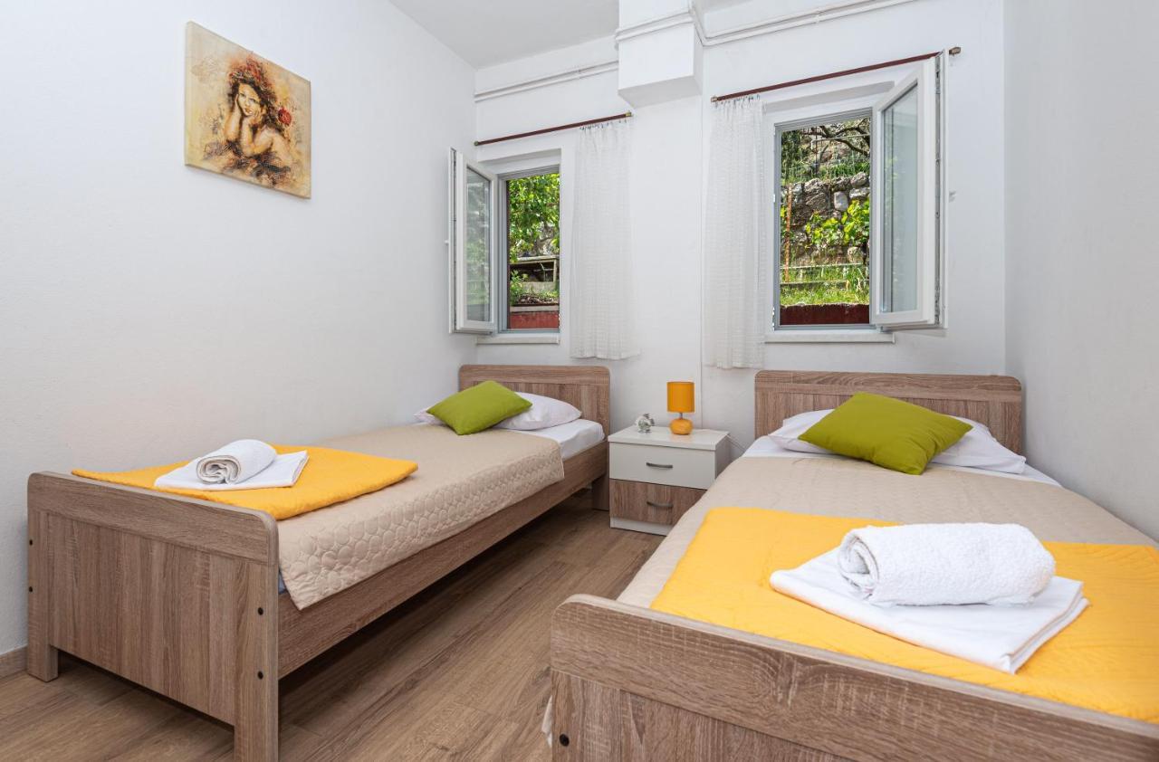 Apartment Plemić Pag Town Zewnętrze zdjęcie